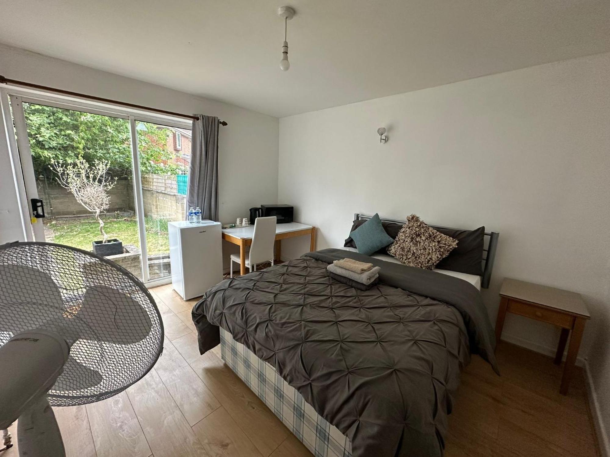 1 En-Suite With Private Entrance & Free Parking Oxford Exterior foto
